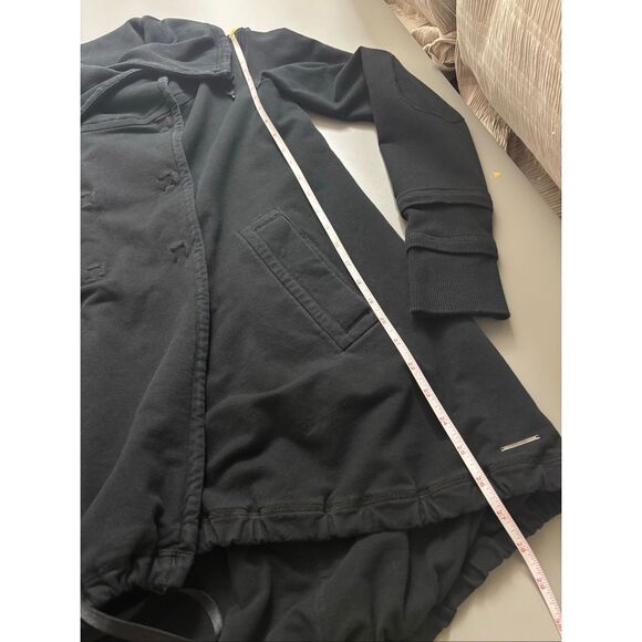 Lululemon Gratitude Wrap snap up jacket Black - Picture 7 of 14